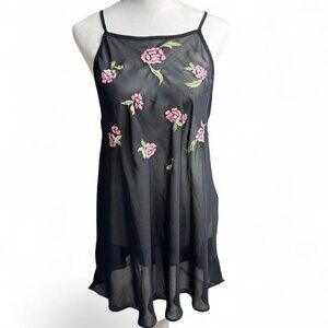 Vintage Victoria’s Secret Gold Label Y2K Black Floral Slip Top Medium